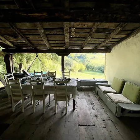 Casa Del Sauce - En La Montana Cerca Del Mar *