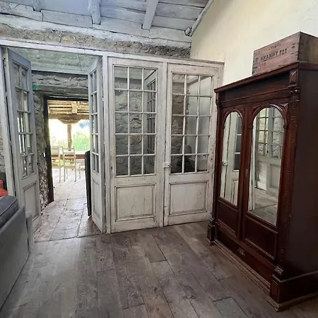 Casa Del Sauce - En La Montana Cerca Del Mar * Noriega